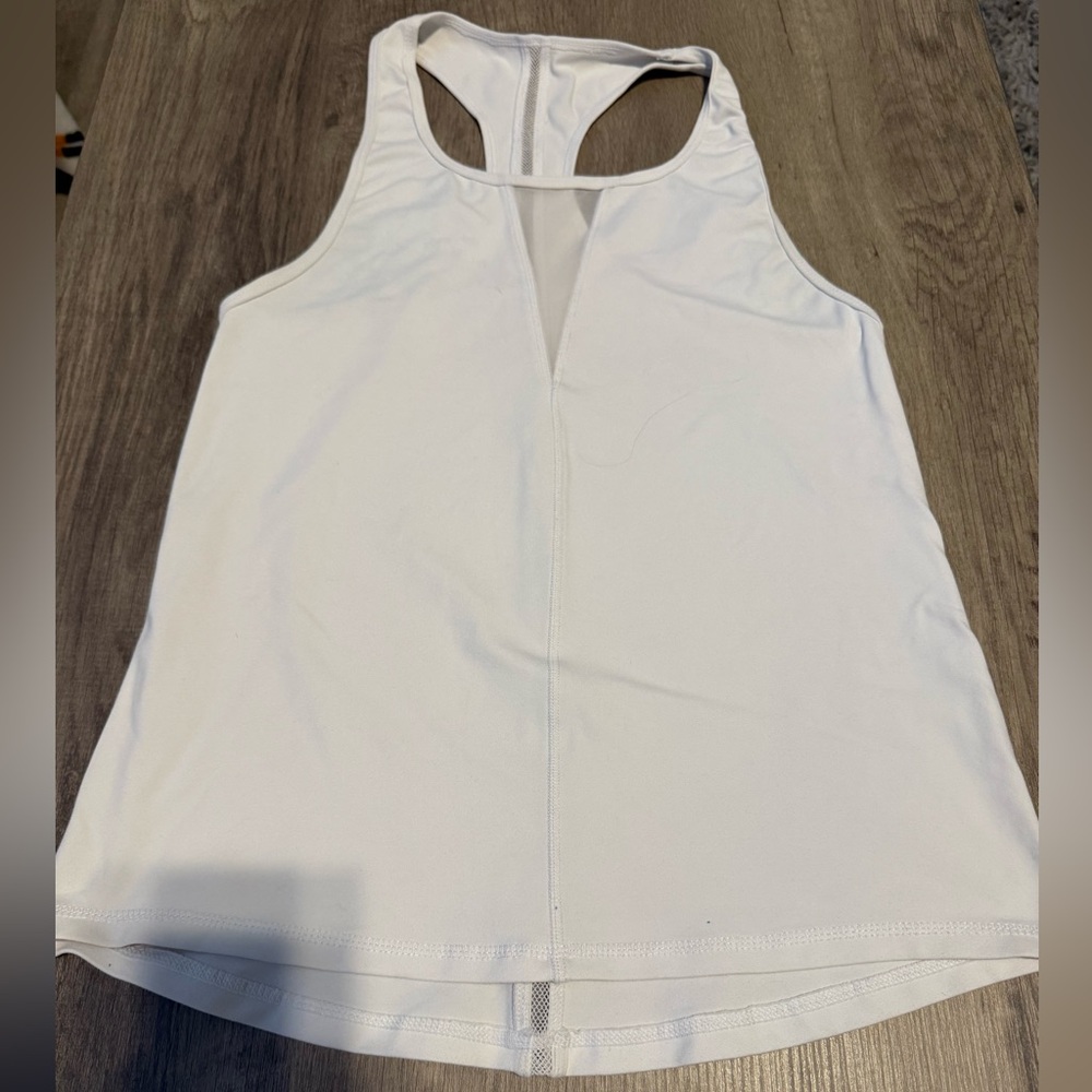 Zyia White Effortless Tank